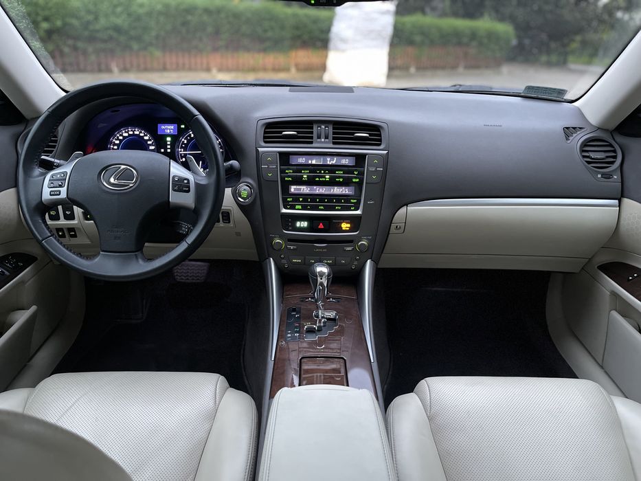 Lexus IS 250 IS250 Zadbany