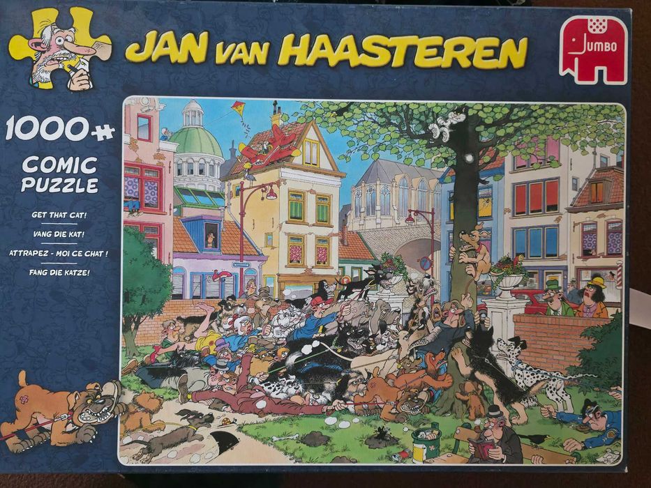 Puste pudełko po puzzlach