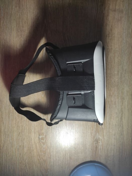 VR окуляри для телефону