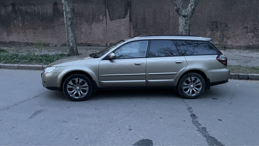 Subaru Outback 2008, 3.0 газ/бензин