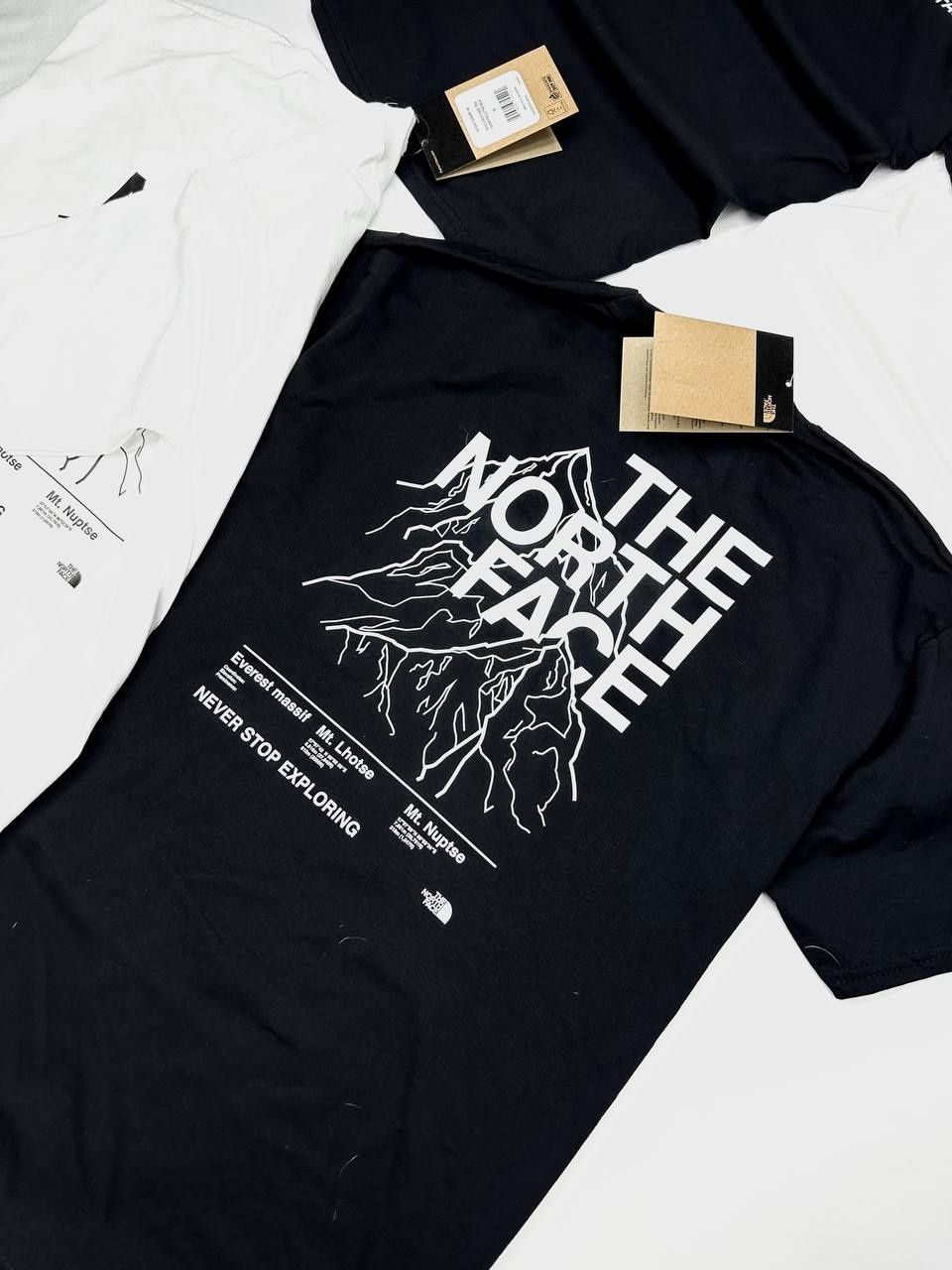 Оригінальна футболка The North Face с лого на спине