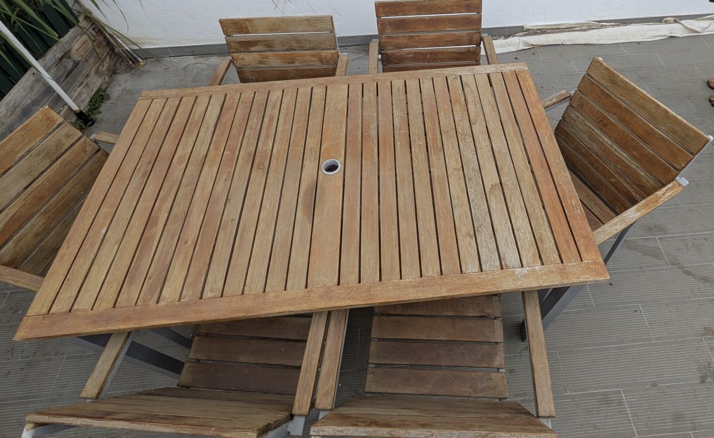 Conjunto jardim - mesa e cadeiras