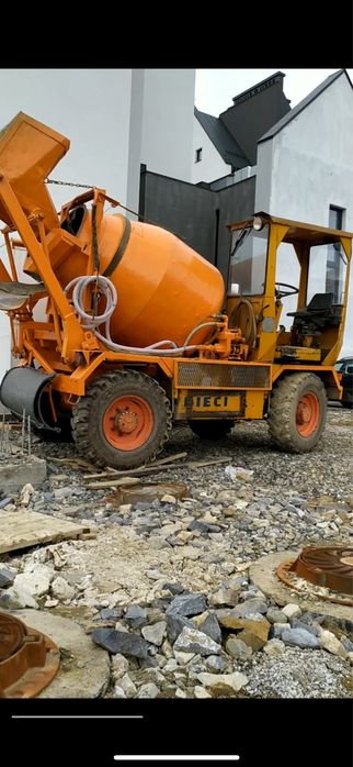 Послуги бетонозмішувача(міксера)