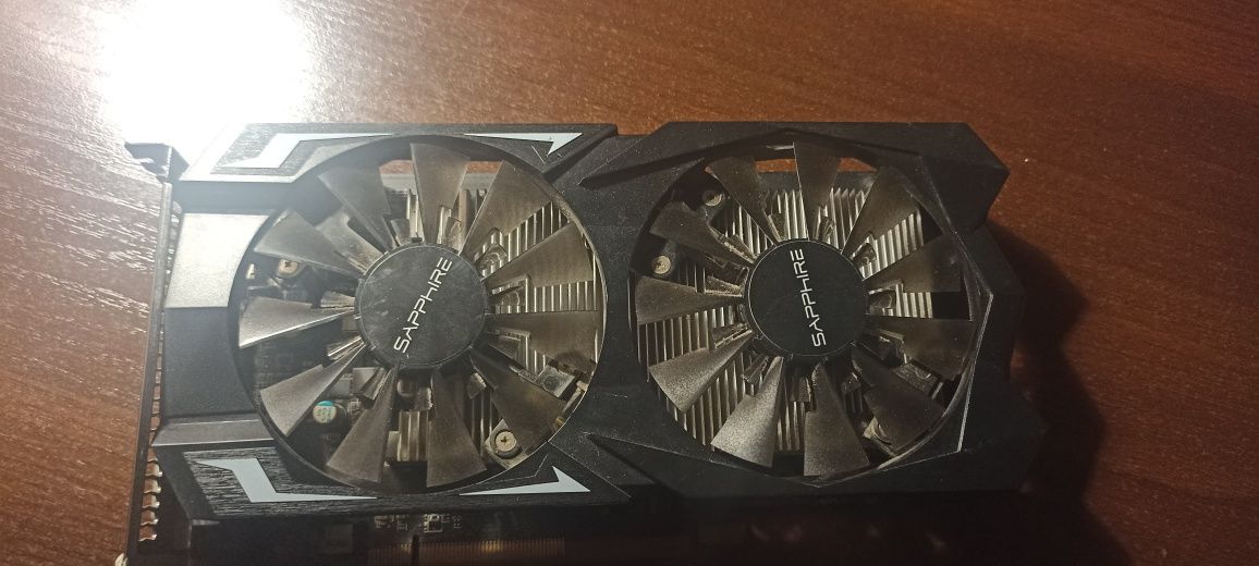 Відеокарта Sapphire Radeon RX 460 2GB GDDR5 (HDMI / DVI / DP)