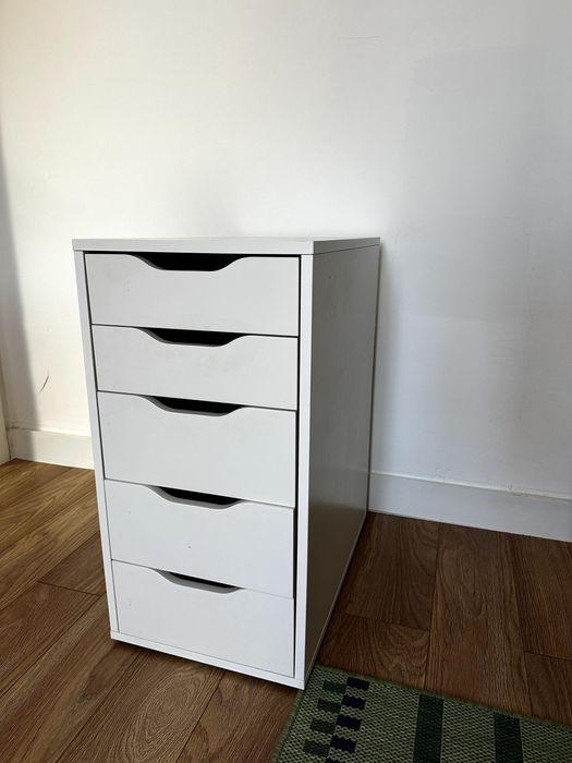 Secretária com arrumação – IKEA LAGKAPTEN/ALEX com cavalete LERBERG