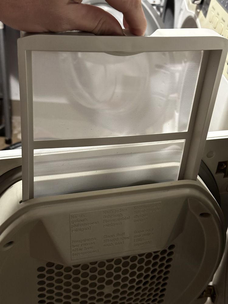 Сушка Miele Gala T 495c