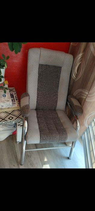 Sprzedam kanapę narożną, w stanie bardzo dobrym.