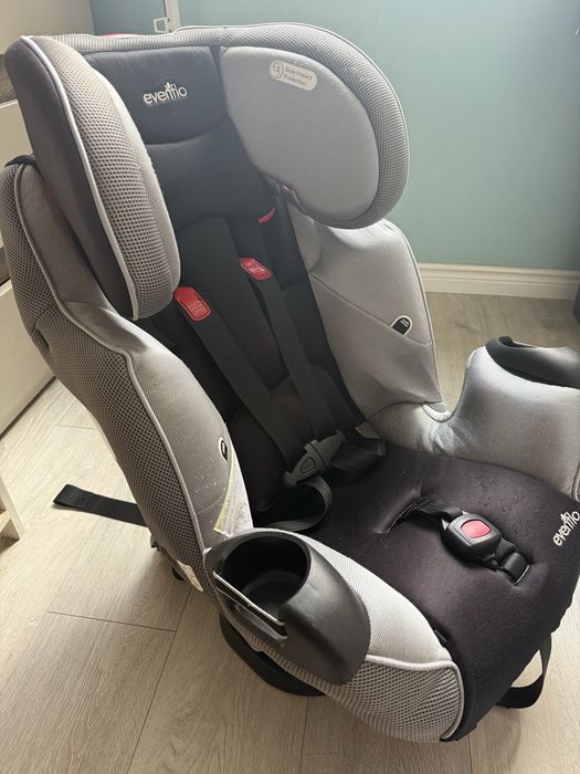 Автокрісло Evenflo