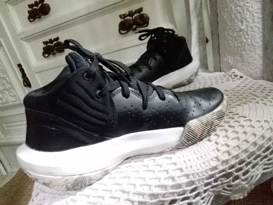 jak NOWE under armour buty sportowe adidasy 36 sneakersy damskie