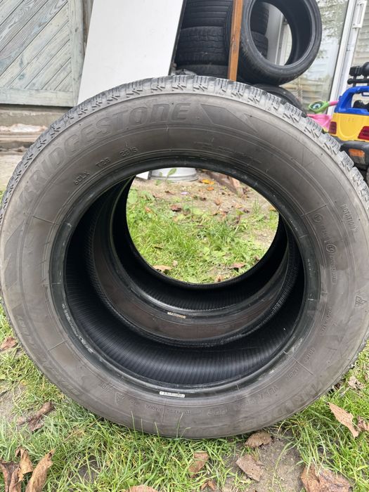 Зимові шини Bridgestone 165/65/R15