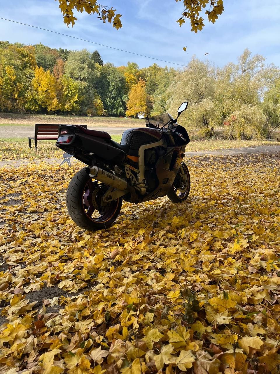 Suzuki gsx 750 r