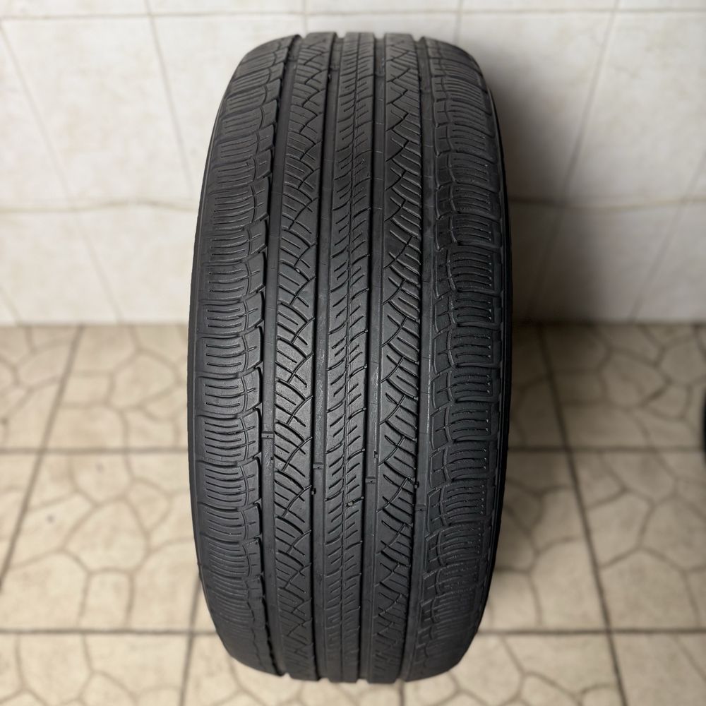 Michelin Latitude Tour HP 235/55/19 шина всесезонна
