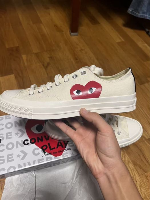 Ténis Converse x Comme des Garçons PLAY Chuck 70 - Branco