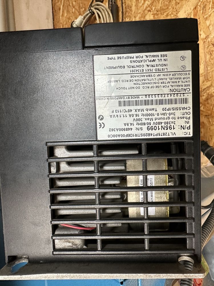 Перетворювач частоти Danfoss VLT 2800. 380B