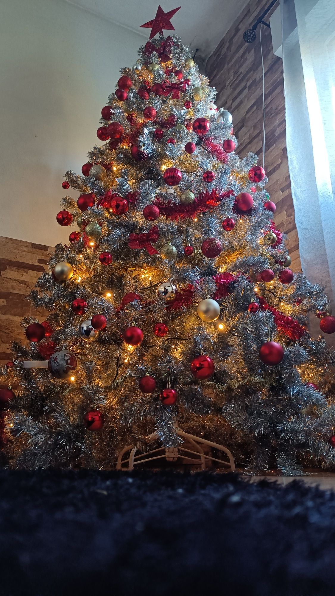 Árvore de Natal com preço negociável
