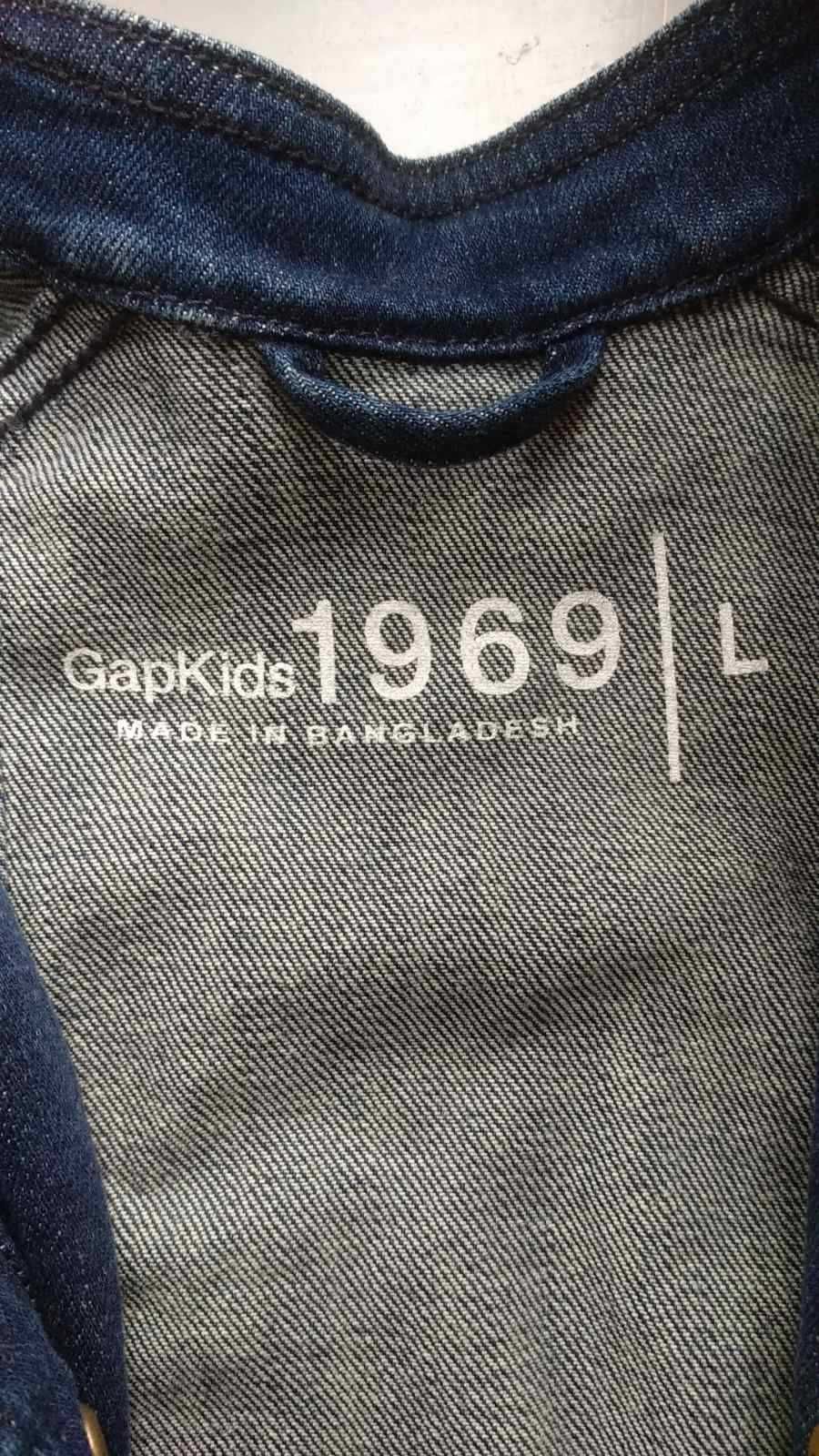 Джинсовый пиджак GAP для на девочку  140-145 см, 9-12 лет