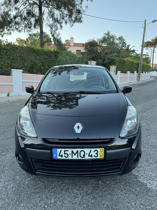 RENAULT CLIO 1.2 GASOLINA  NACIONAL ANO 2012 AR CONDICIONADO