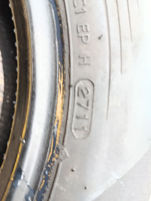 Opony zimowe hankook 185 65 r 14 stan jak nowe