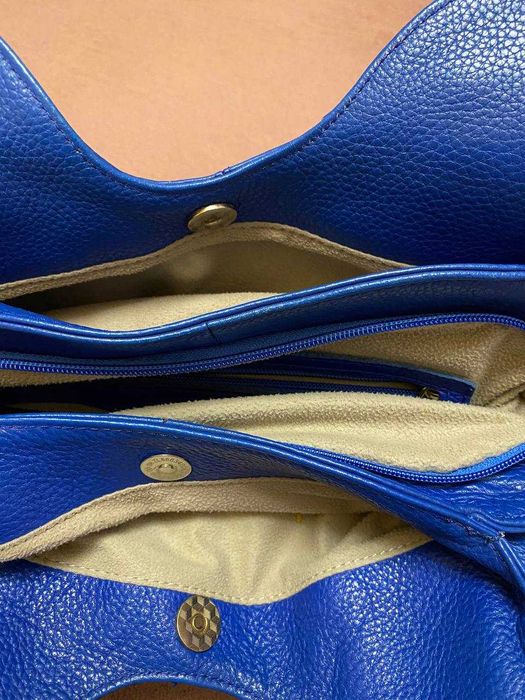 Продам синю шкіряну сумку