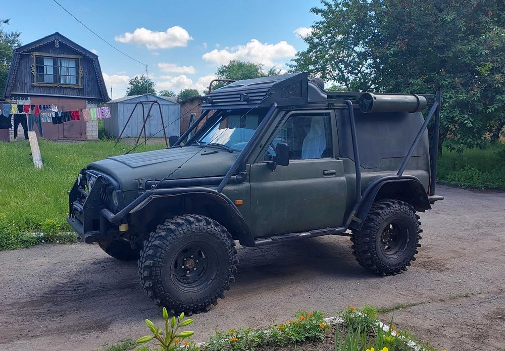 Продам або обміняю  автомобіль  Нісан патрол