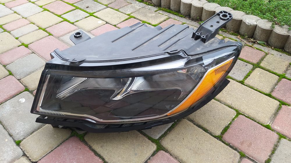 Фара Jeep compass 17+