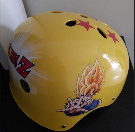 capacete criança Dragon Ball