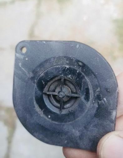 Продам высокочастотный динамик бывший в употреблении