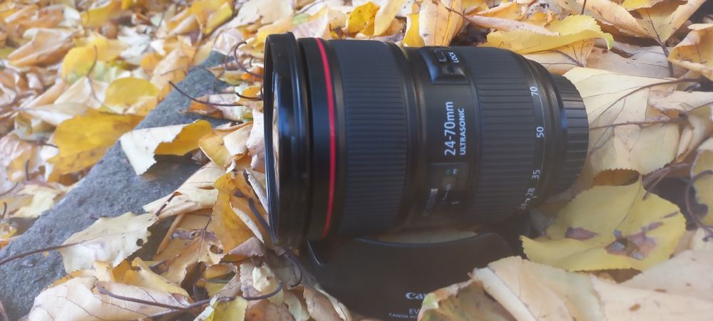 Canon 24-70 2.8L Mark II , Стан нового, гарантія півроку.