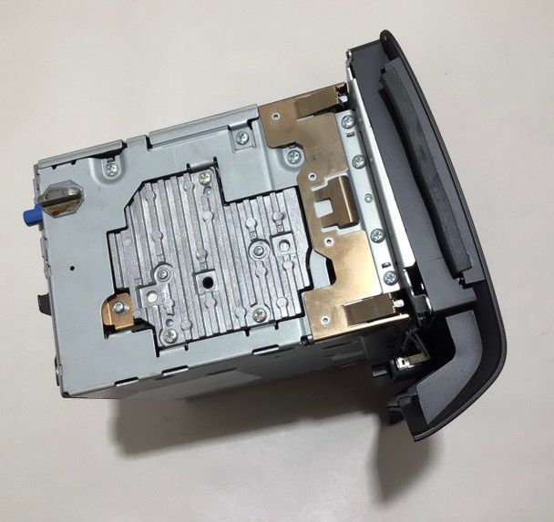 2010-2015 Audi TT MK2 8J Navigation Plus Radio Head Unit Display