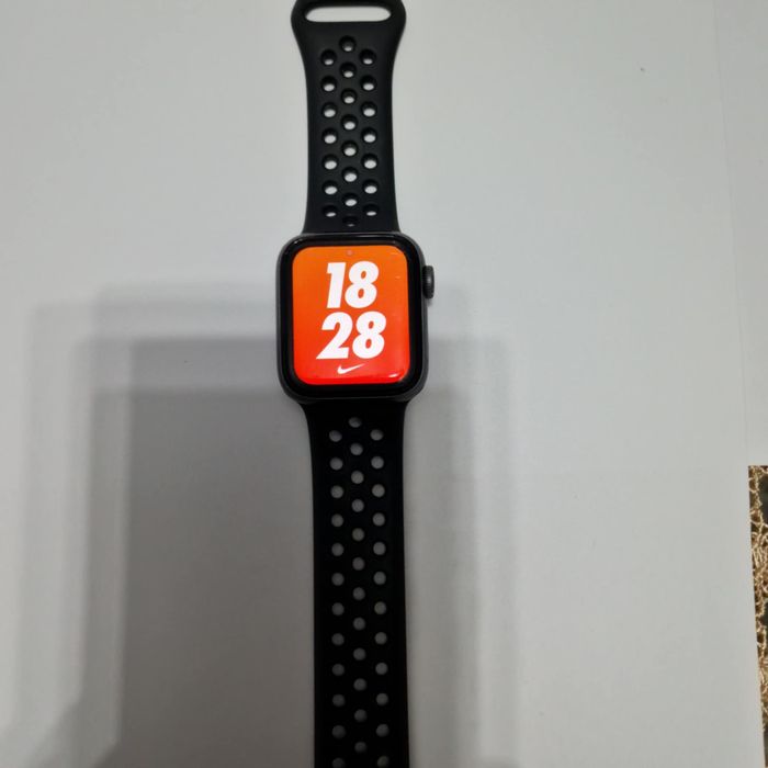 Iphone 15 pro + dodatki