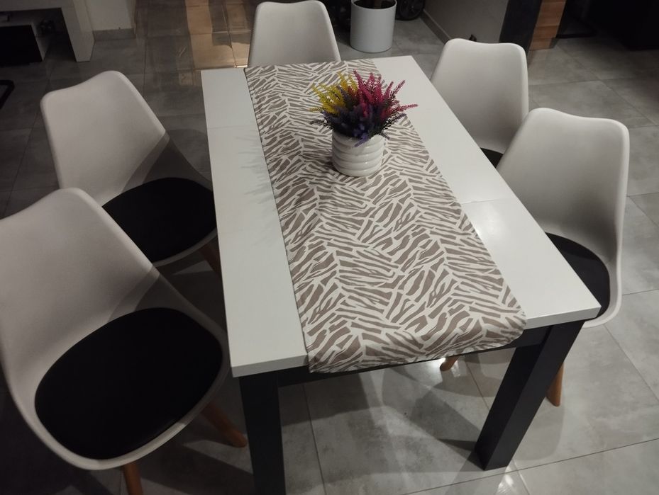 Stół do jadalnia, salonu 80x80 lub 80x130 plus 4 płyty po 50cm
