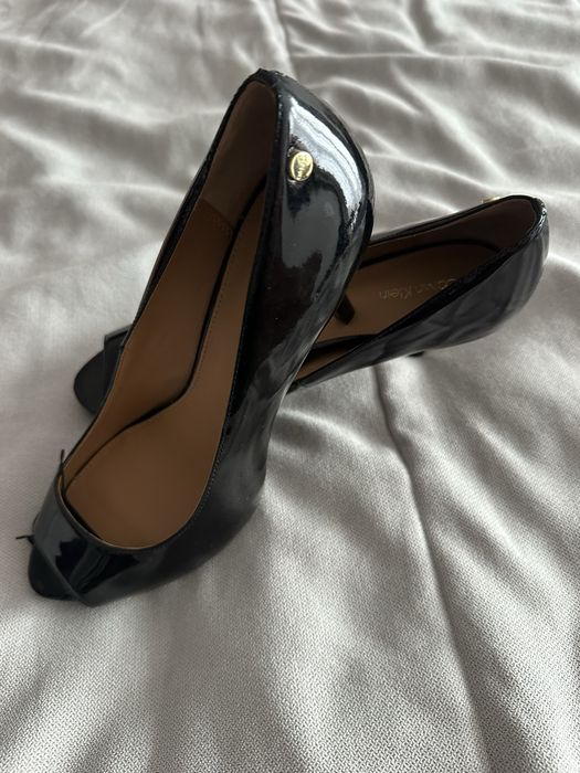 Buty szpilki calvin klein 39