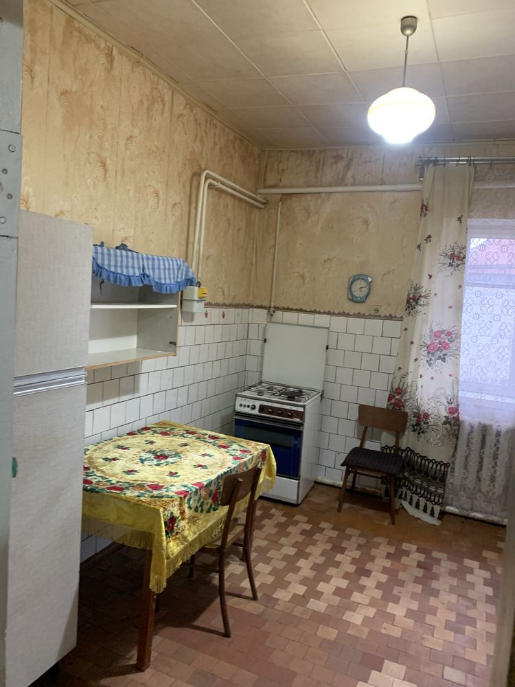 Продється дім 120 кв.м на 40 сотках землі.