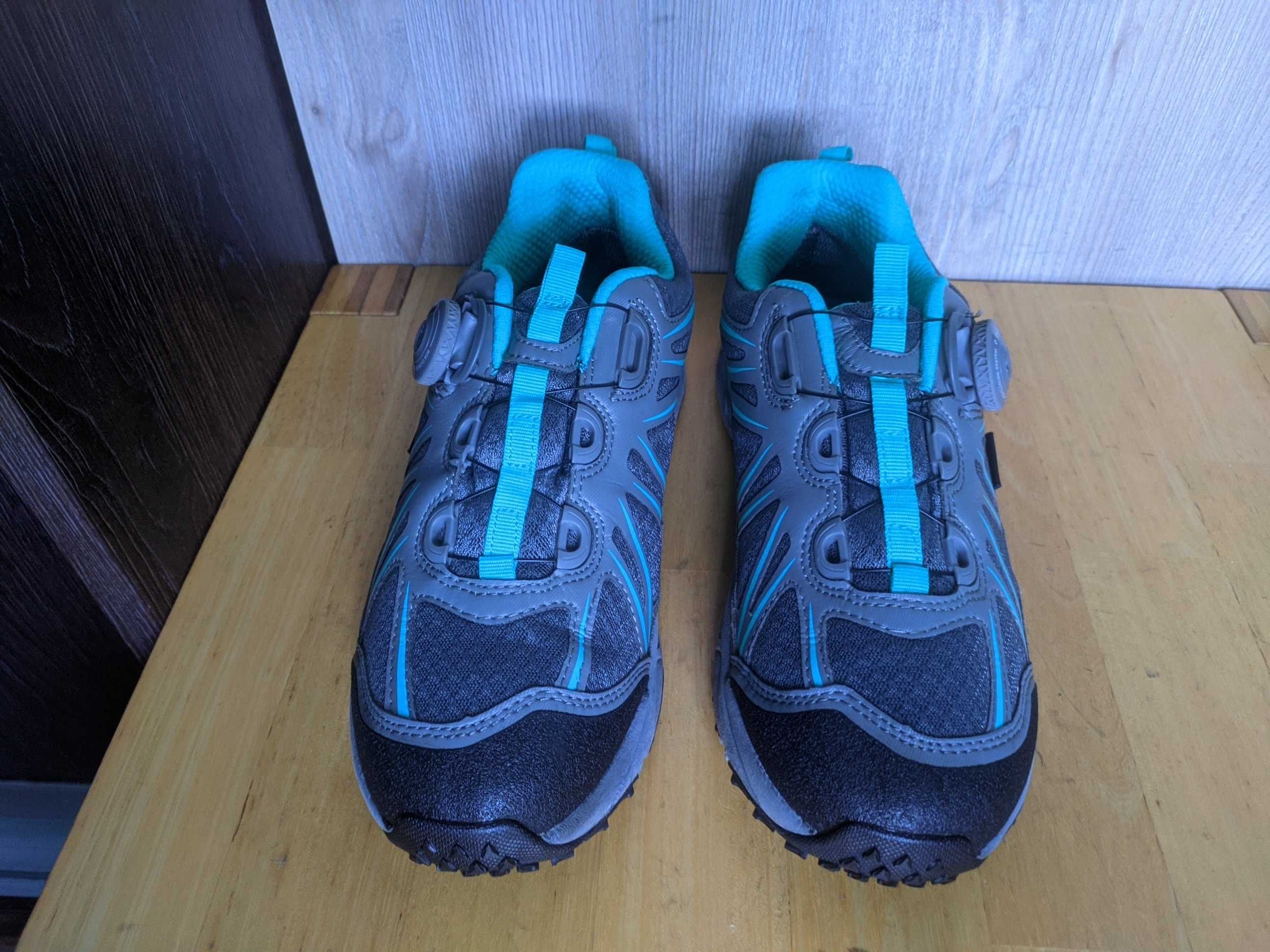 Clorts - треккинговые водостойкие кроссовки