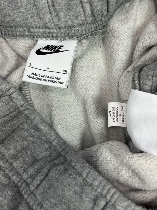 Spodnie Nike Logo dresy