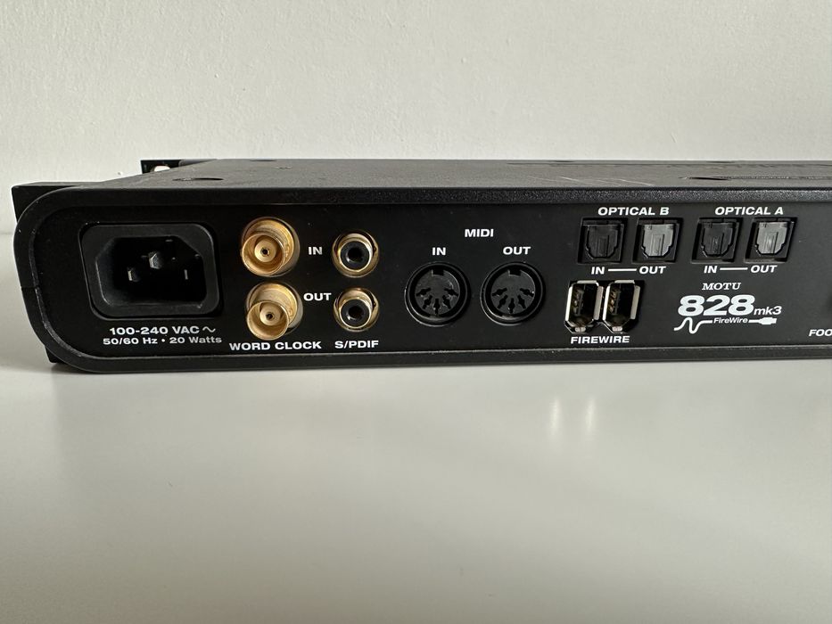 Interfejs audio MOTU 828mk3 FireWire – świetny stan, komplet!