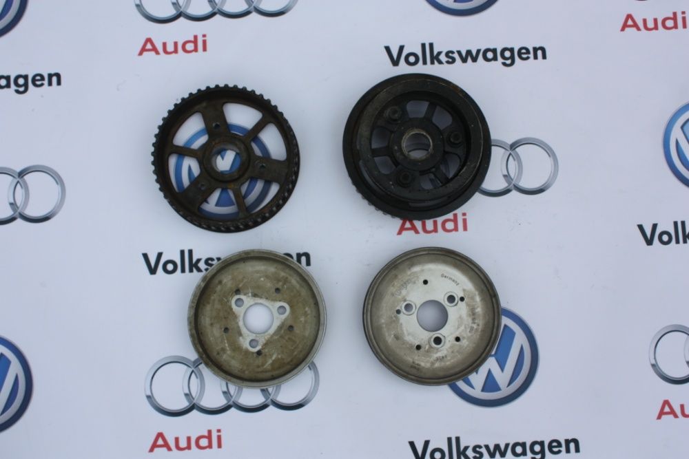 Шкив ГУР, ГРМ Audi A6 C5 шків насоса Ауди А6 С5 а4 b6