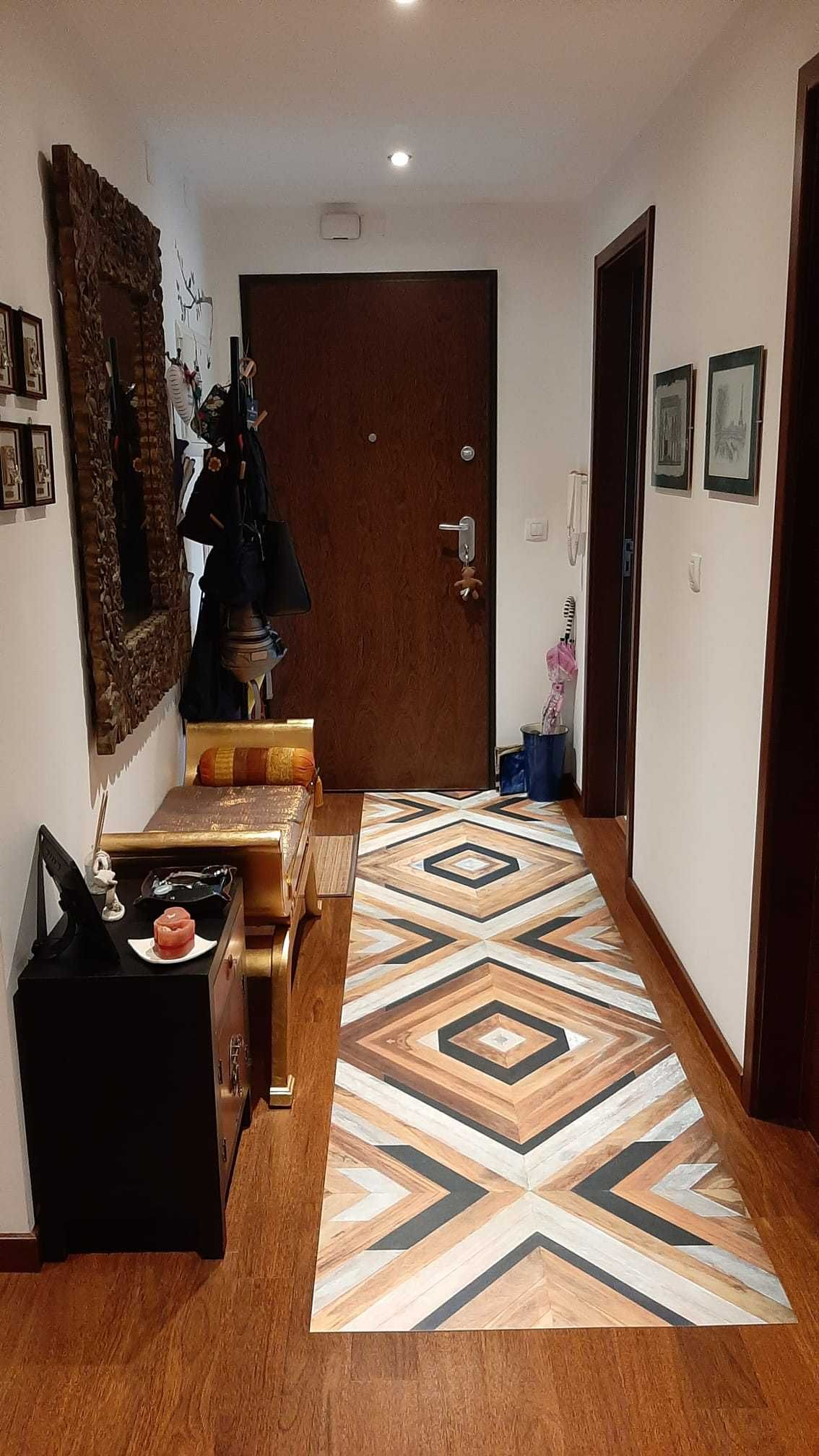 Apartamento T3 Duplex, em muito bom estado, em Oliveira do Hospital