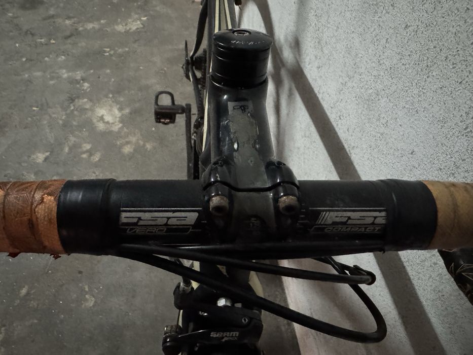 Bicicleta em carbono