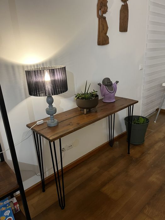 Mesa de apoio ou secretaria