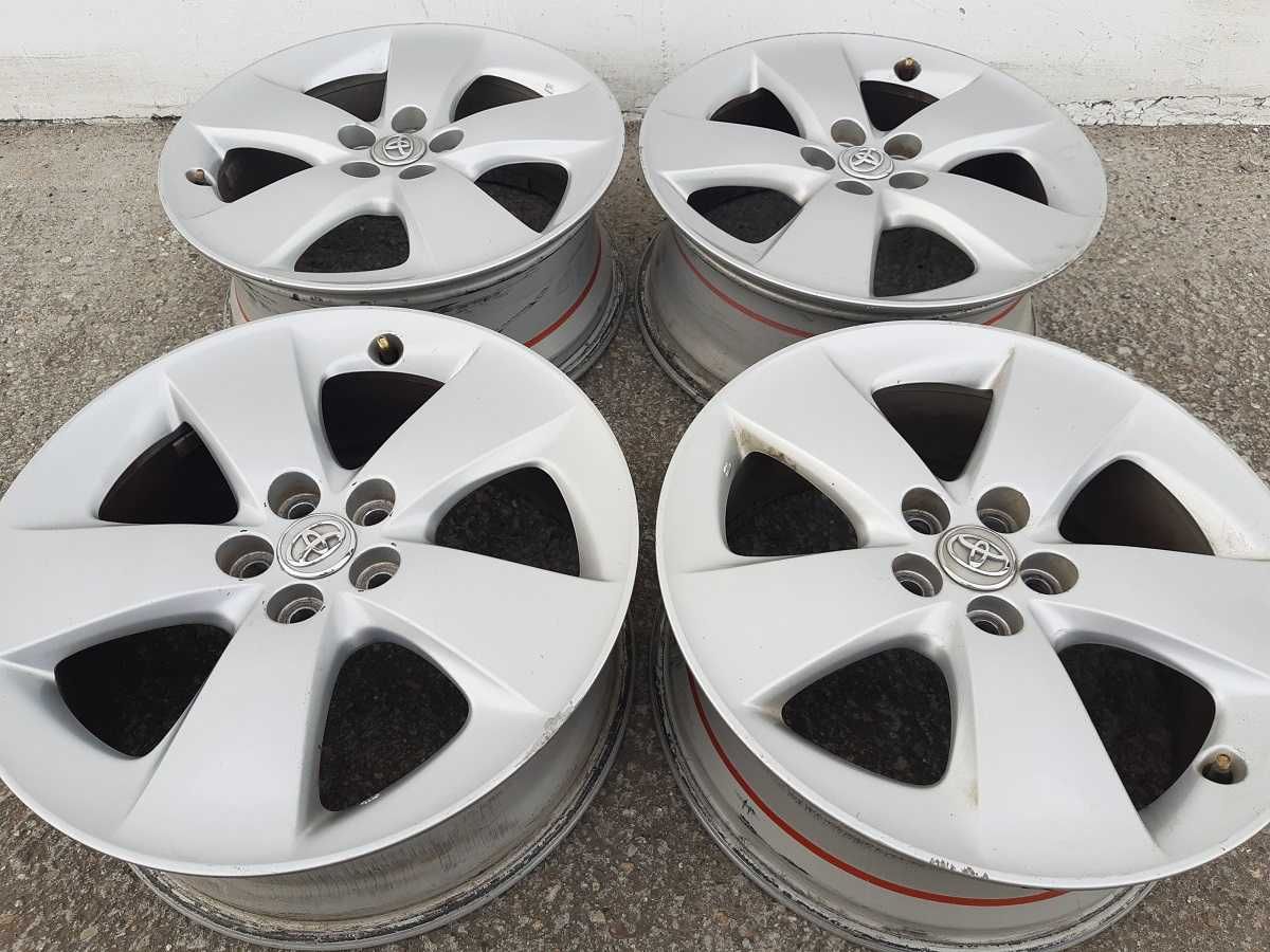 oryginalne felgi aluminiowe 17 cali Toyota Prius III