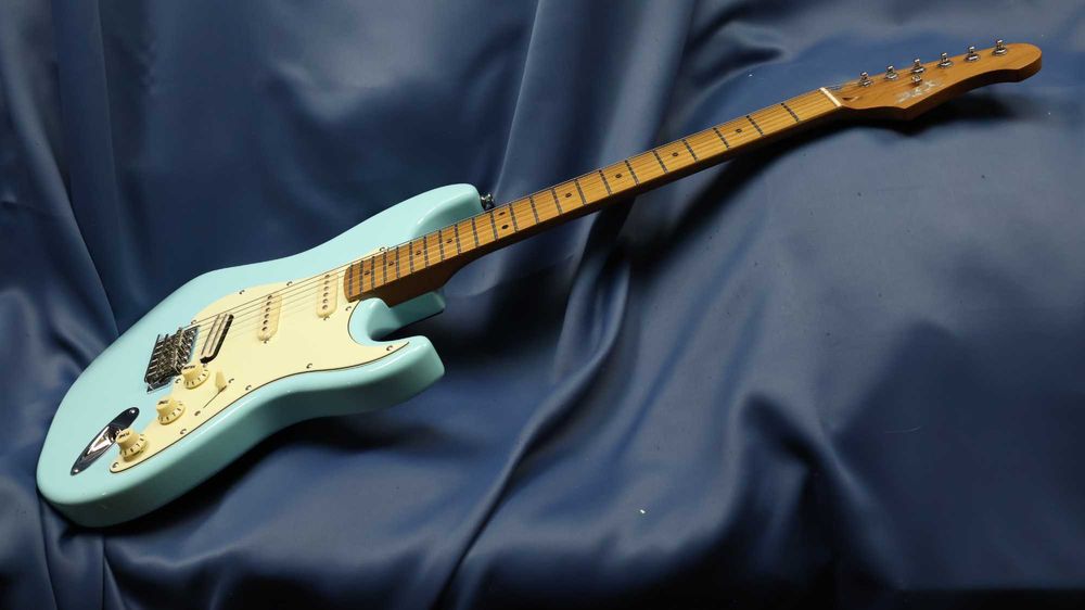 Gitara elektryczna Jet JS 300 Stratocaster HSS podrasowana