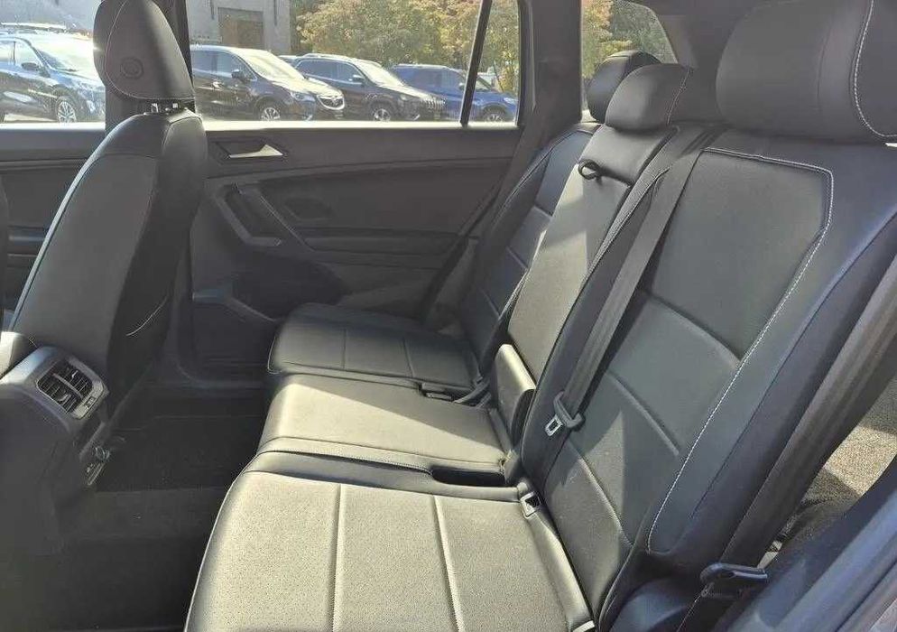 Volkswagen Tiguan R-Line 2.0 TSI 4Motion 2021 року