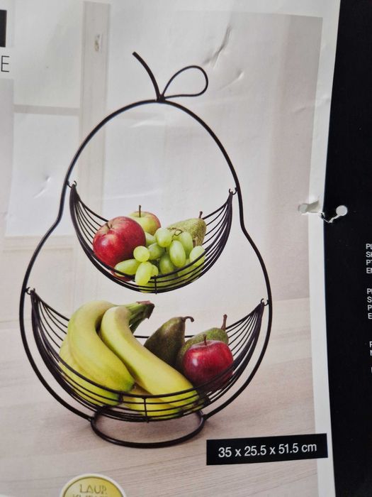 Nowy, metalowy kosz na owoce