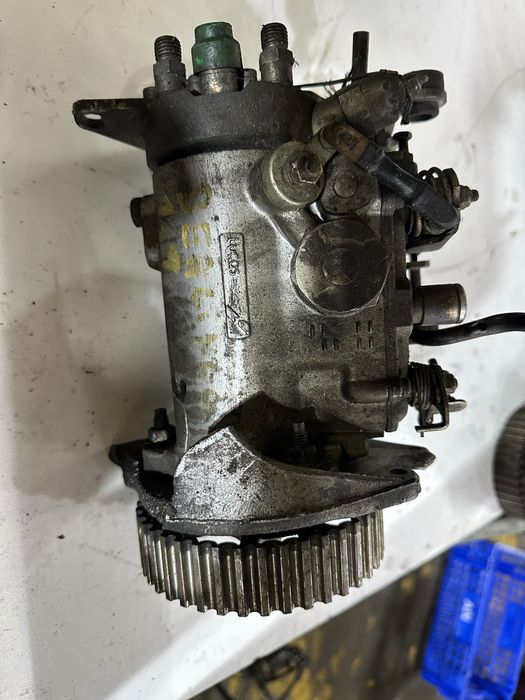 Bomba injetora Citroen Berlingo  Peugeot Partner 1.9D