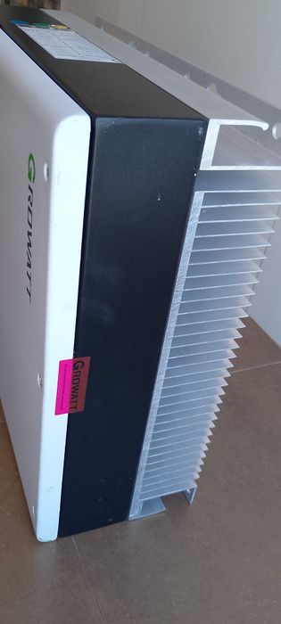 Growatt ac coupled inverter SPA3000TL BL