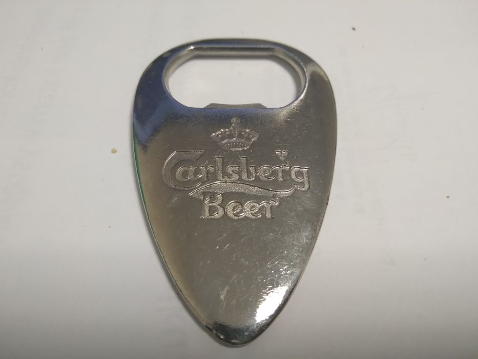 Otwieracz piwa kapsli Carlsberg Beer