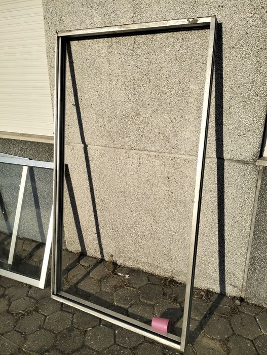 vendo Janela em estado aceitável.