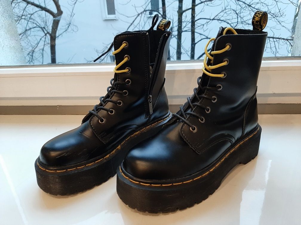 Buty glany trapery dr martens 41 platforma