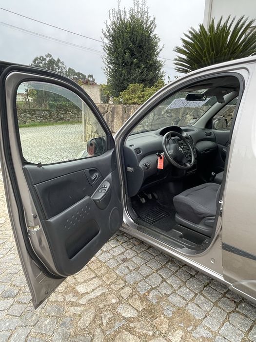 Toyota Yaris 2004